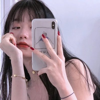 龙纹身的女鬼入镜